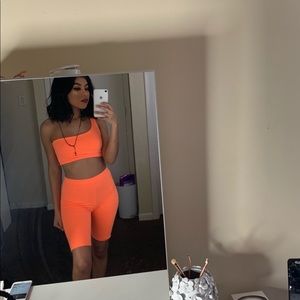 Neon orange 2 piece set 🧡